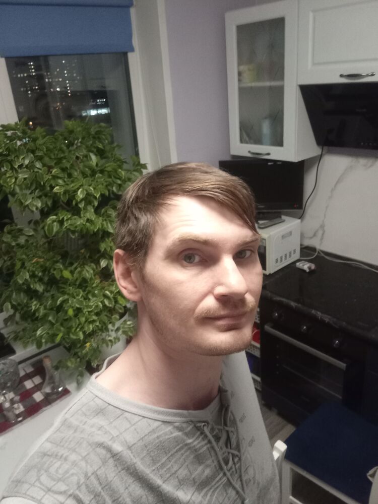  54530665  Anton, 35 ,    