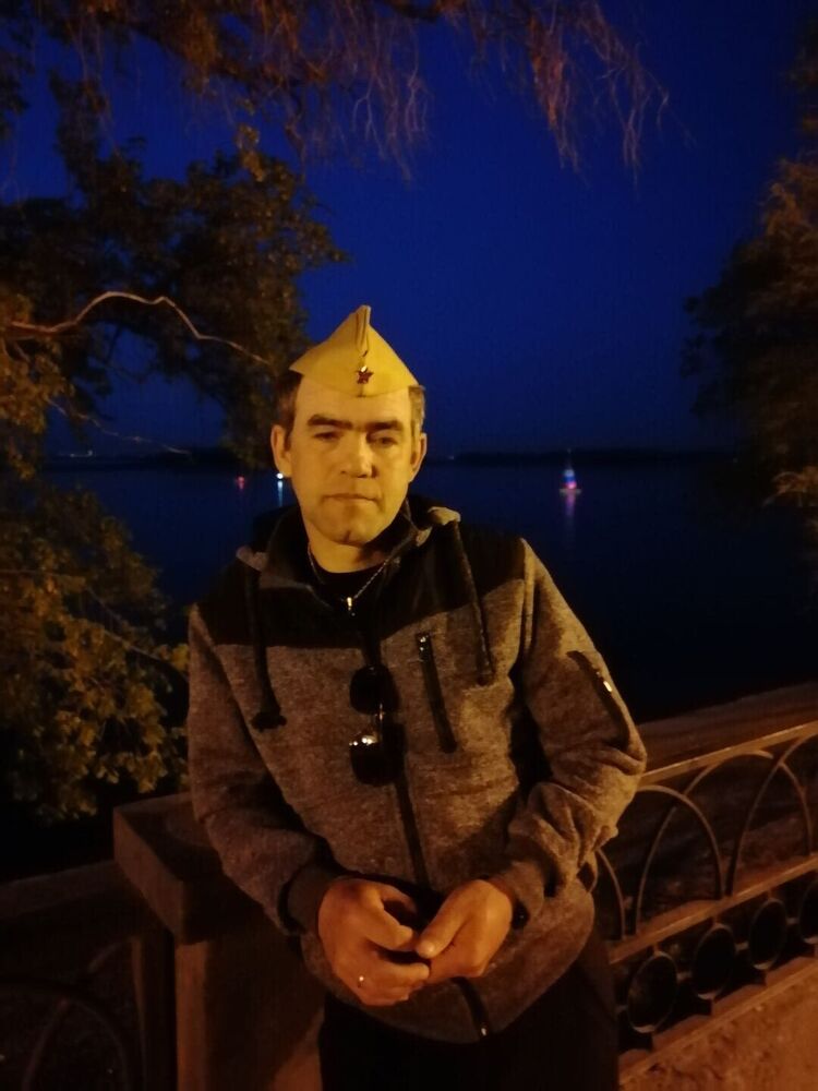 31791895  , 54 ,    