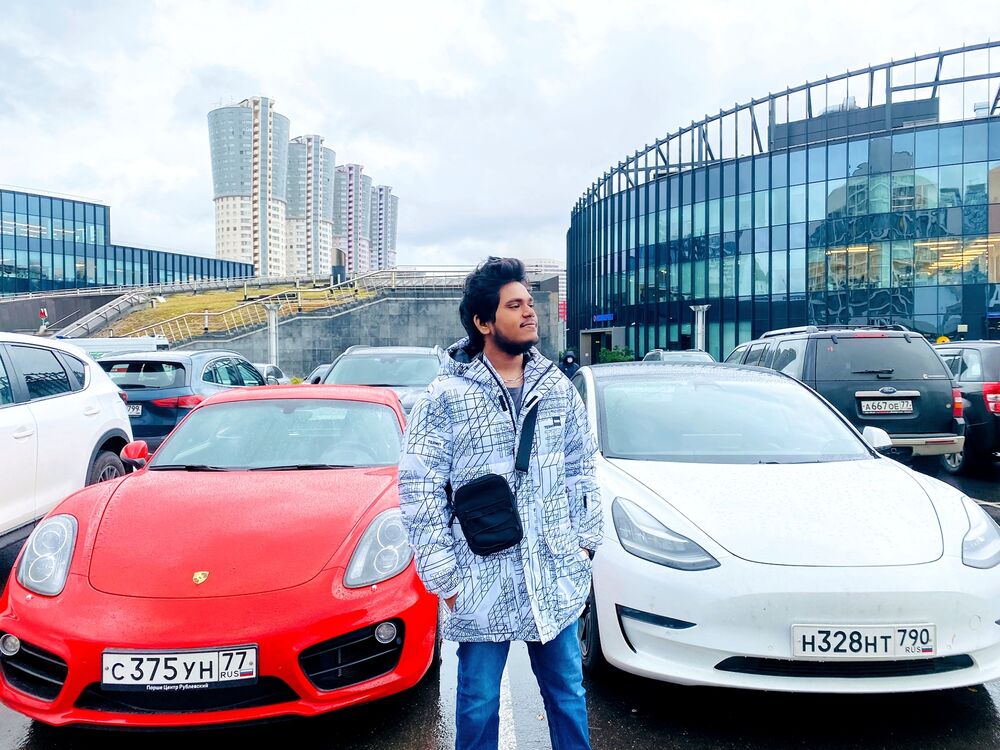  ,   Harindu, 21 ,   ,   