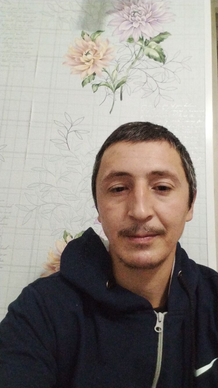  46989925  , 34 ,    