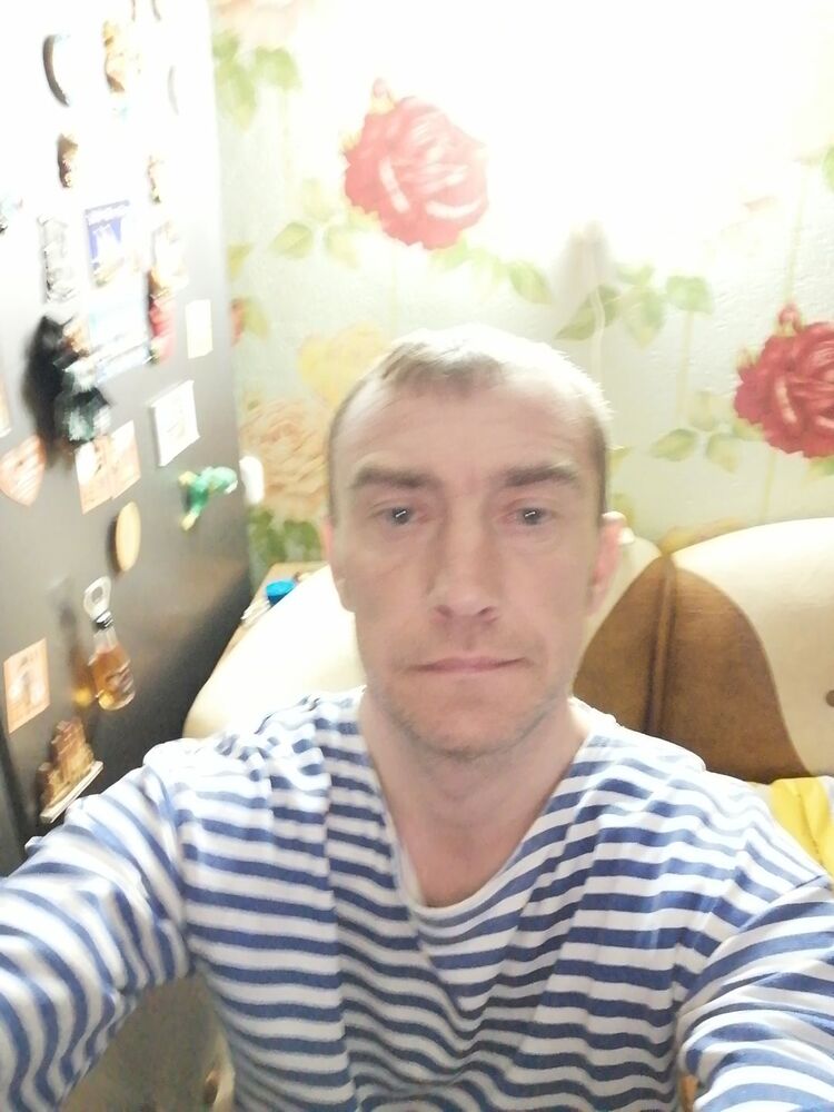  22796605  , 46 ,    