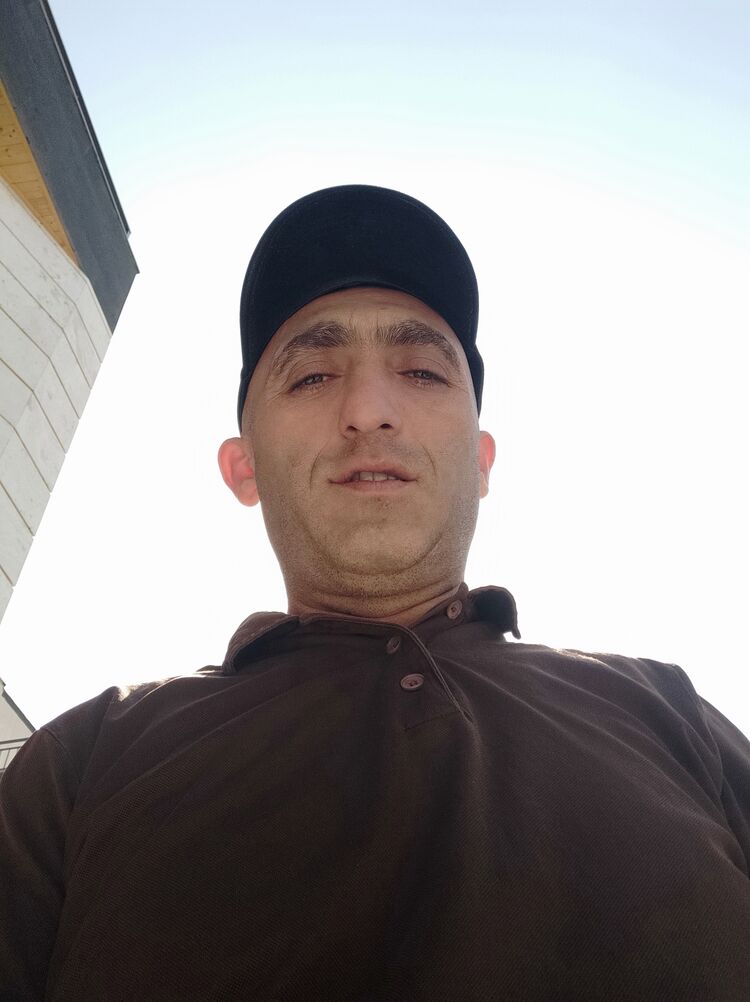  46210635  Sasun, 33 ,    