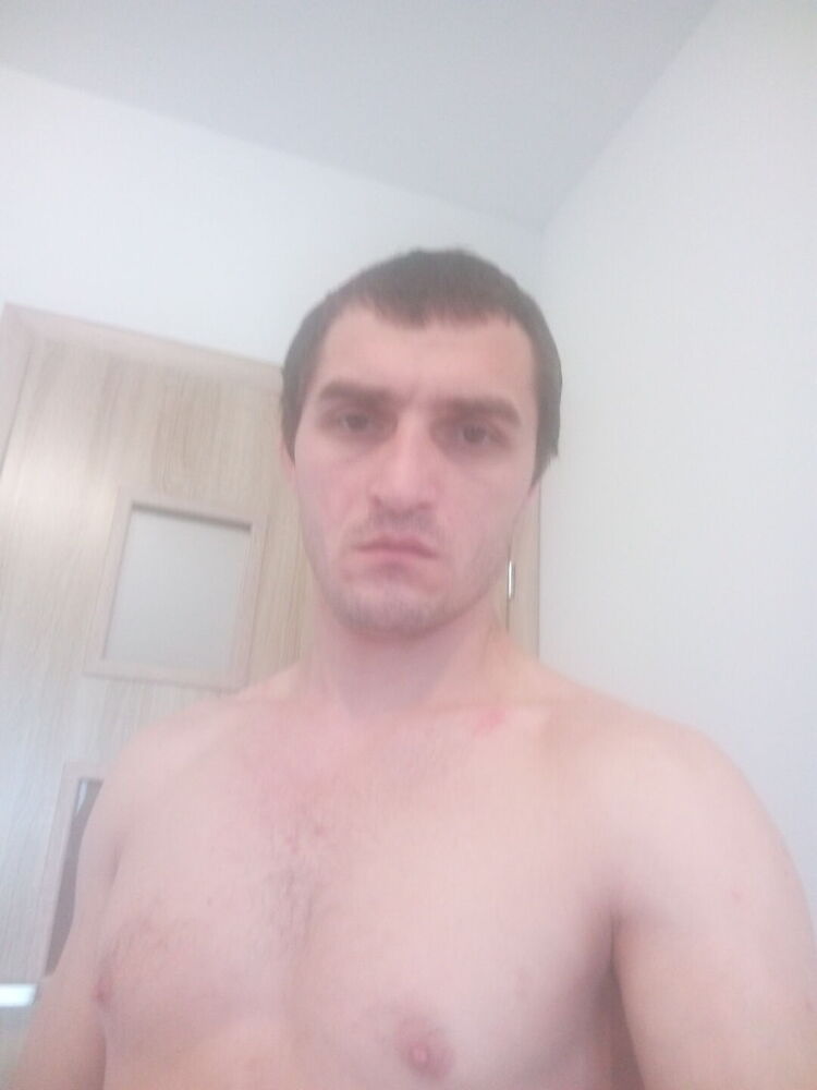  22593125  , 39 ,    