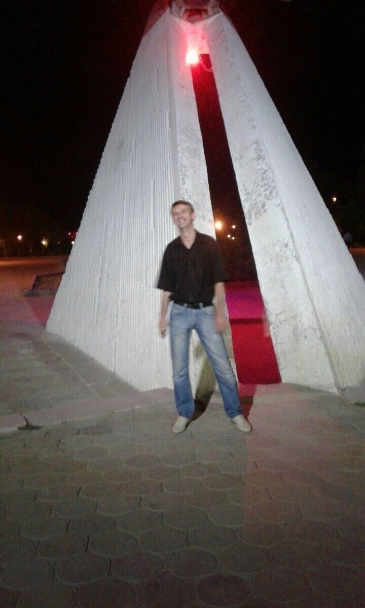  21210575  , 46 ,    