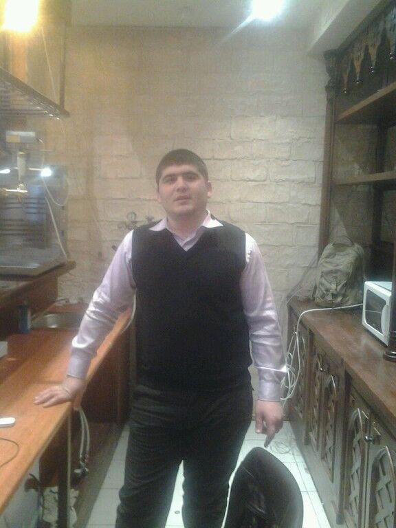  15906885  Shako, 35 ,     