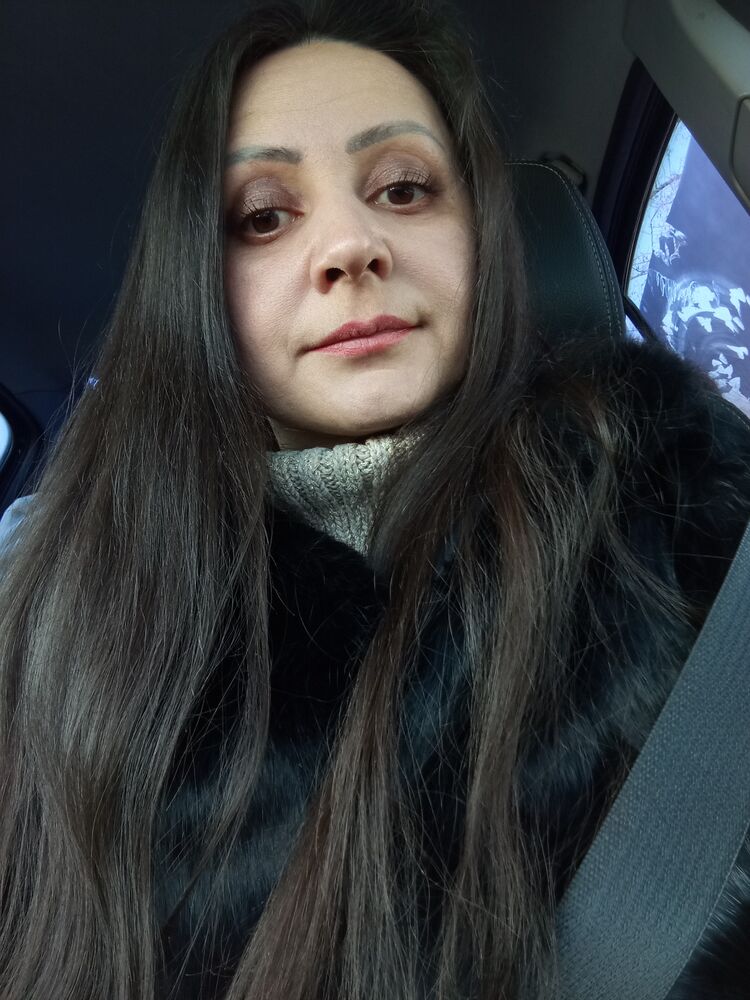  54693465  , 39 ,    --