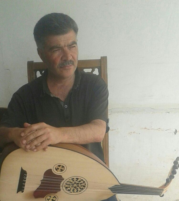 6408445  Kamil, 64 ,    