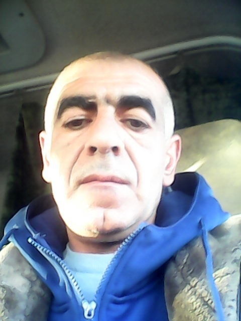  13995285  Arman, 48 ,    