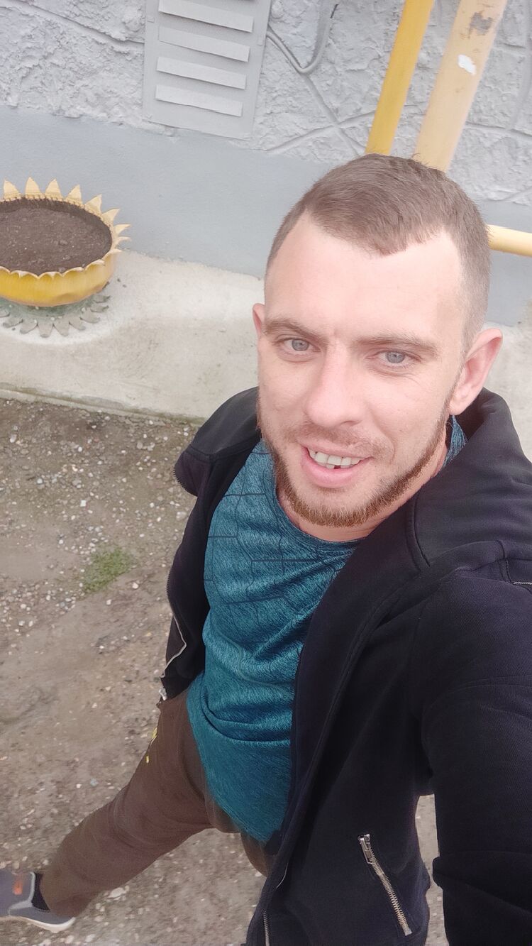  30043895  , 33 ,    