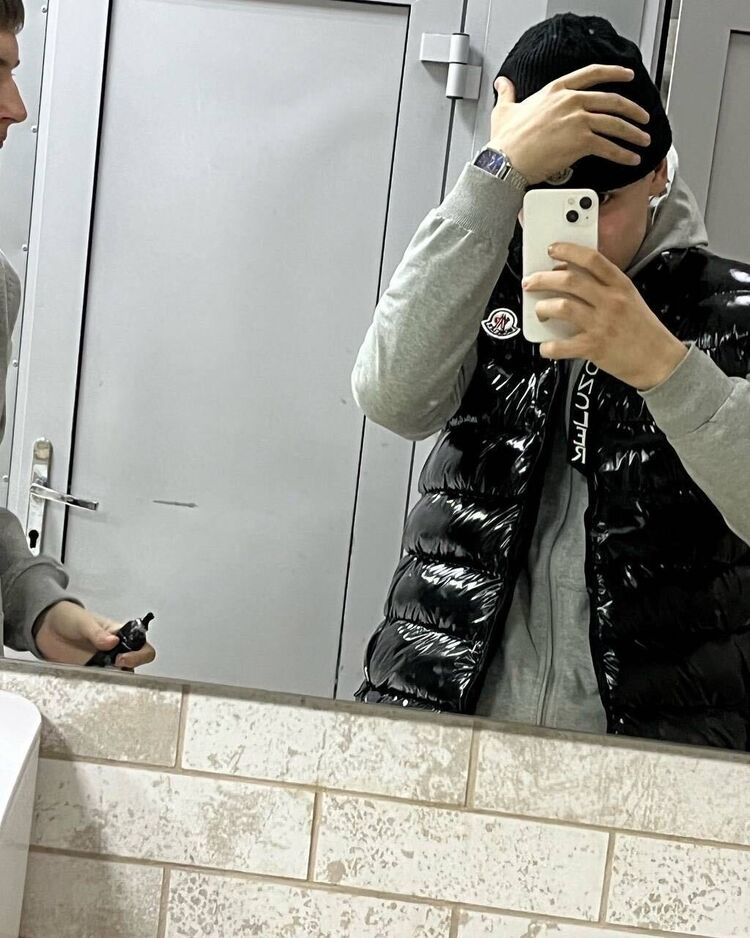 ���� 43270745 ����� ������, 19 ���, ���� ���������� � ��������