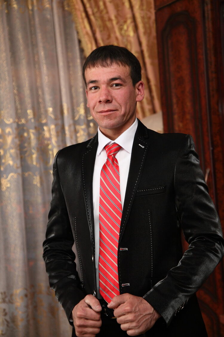  15567675  Yorqinjon, 38 ,    -