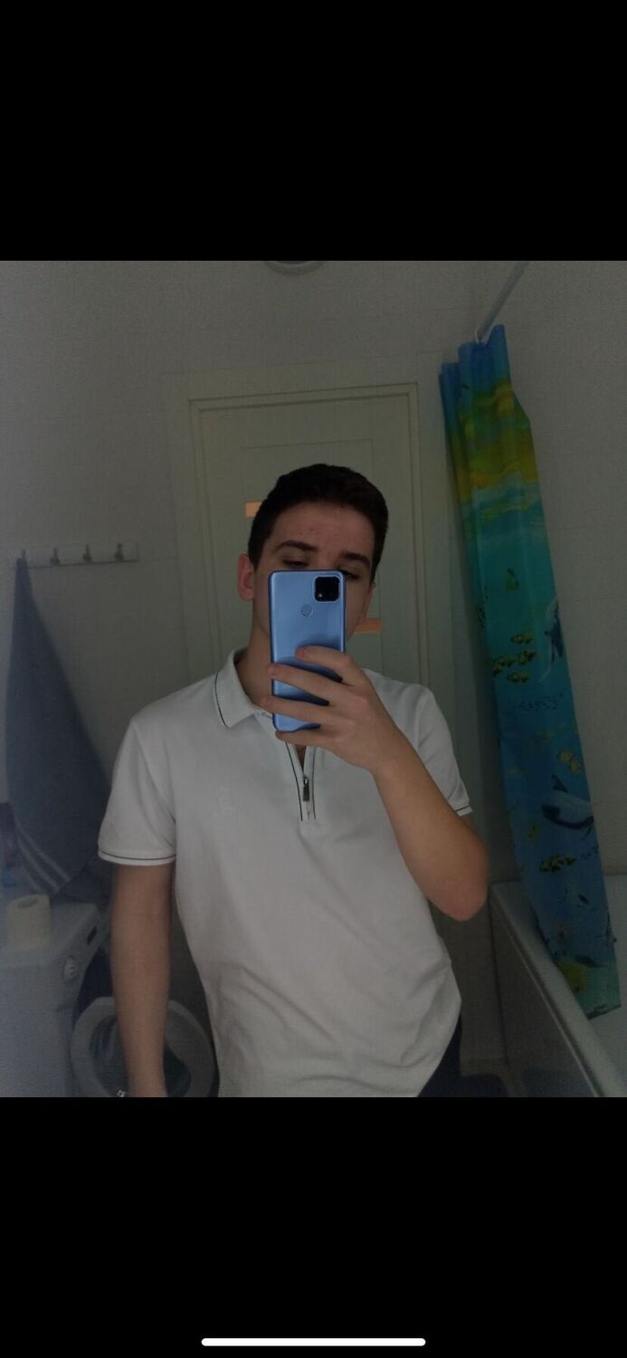 ���� 42043505 ����� ������, 21 ���, ���� ���������� � ������