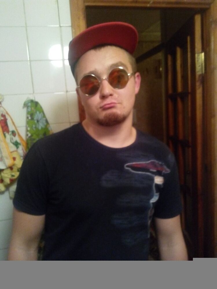  ,   Vito, 29 ,   