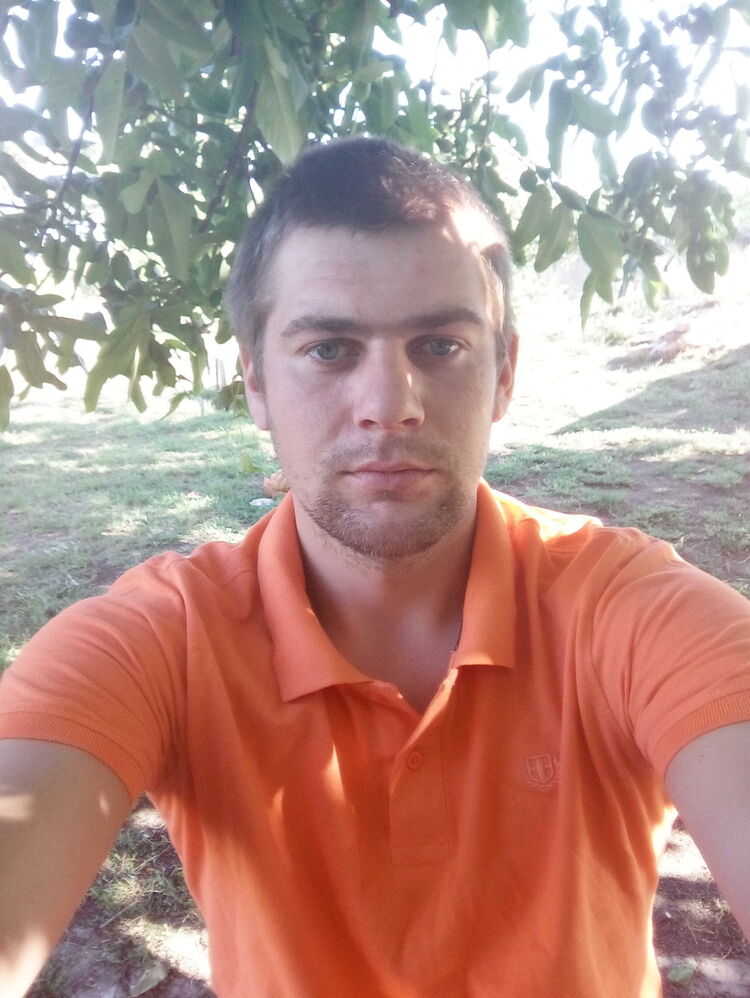  18465215  , 32 ,    