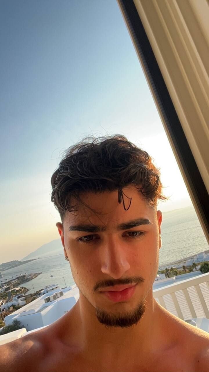  ,   Tyler, 25 ,   ,   