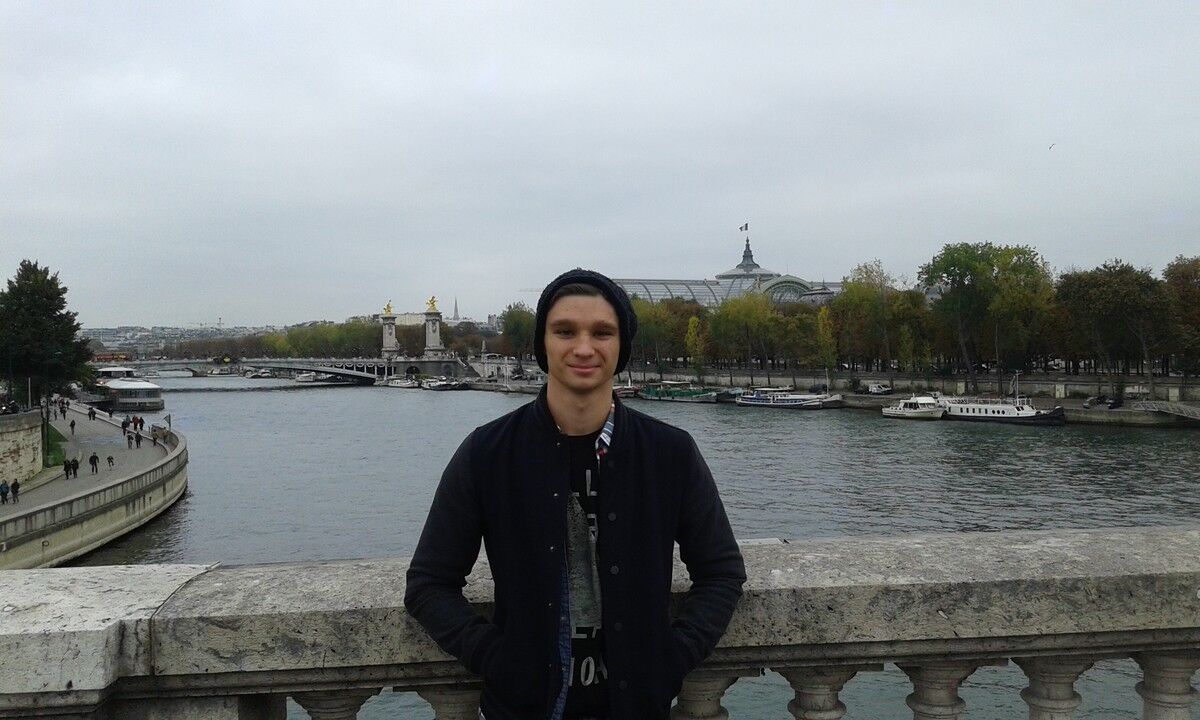 Palais-Bourbon,   Den, 26 ,   ,   , c 
