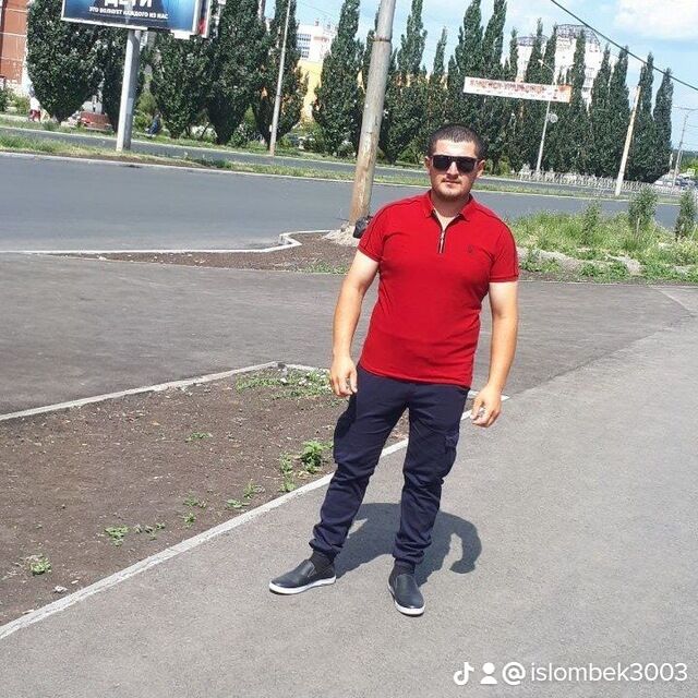  44656015  Islombek, 32 ,    -