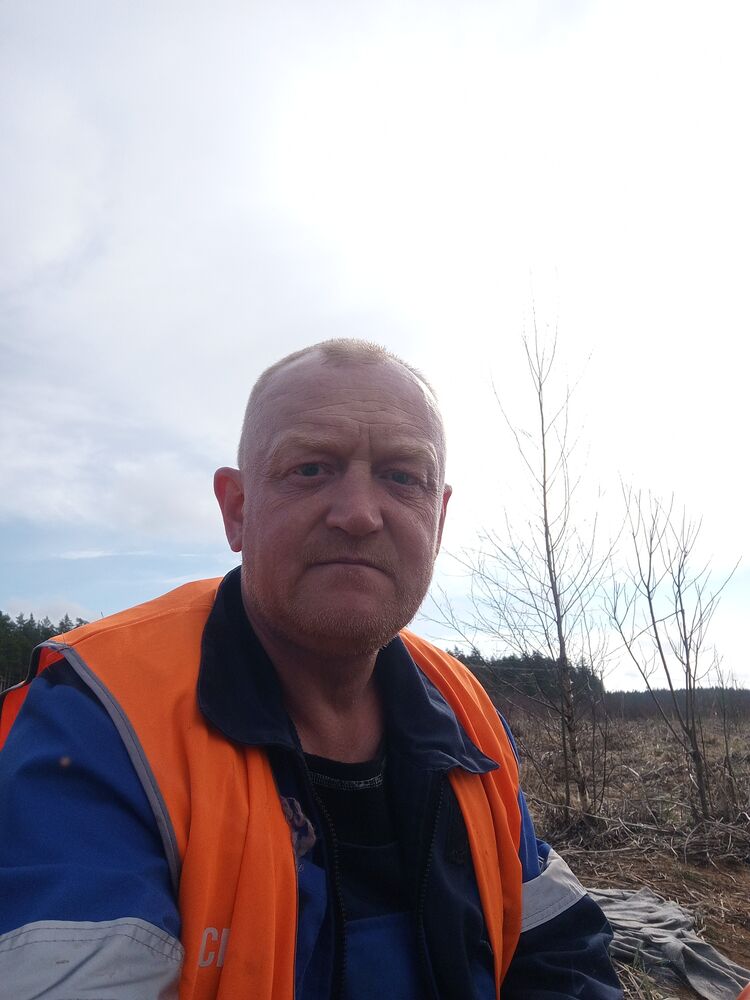 51363135  , 44 ,    