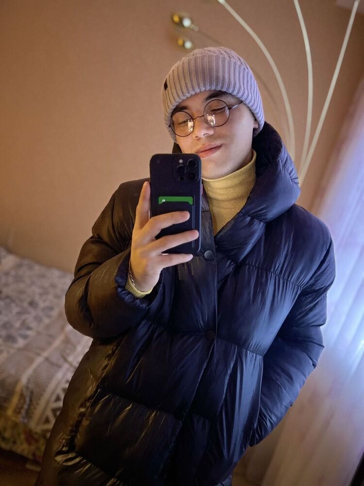  ,   Alik, 26 ,   ,   