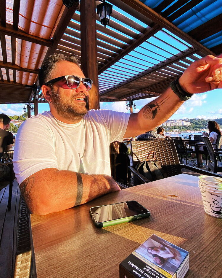  ,   Kerem, 43 ,   ,   