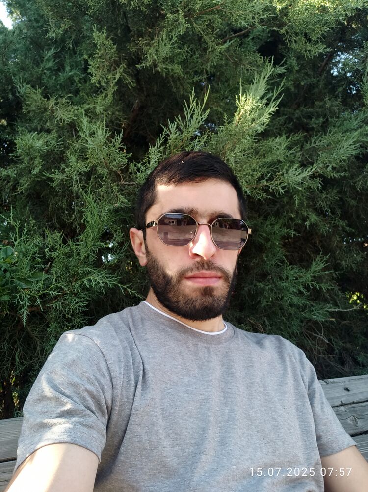  52669615  Mistr X, 31 ,    