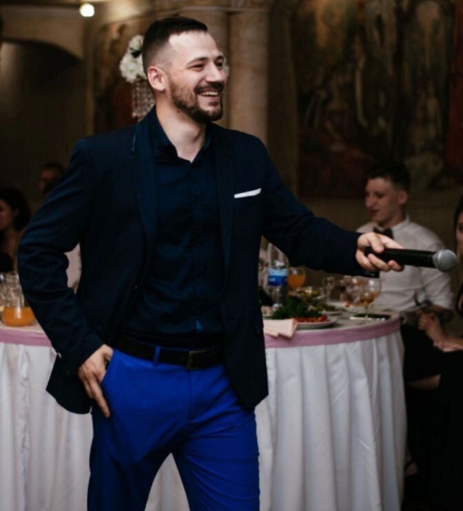  41650635  Vinnvai, 27 ,    