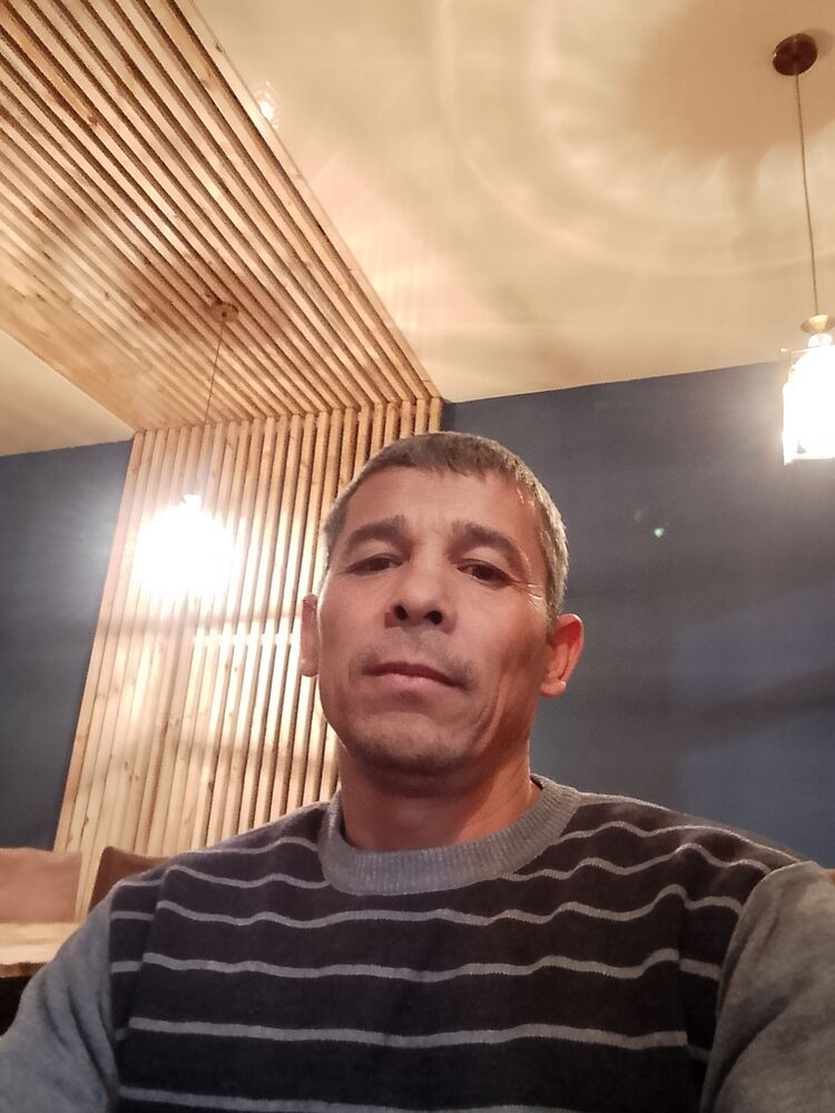  49713945  Zokir, 46 ,    