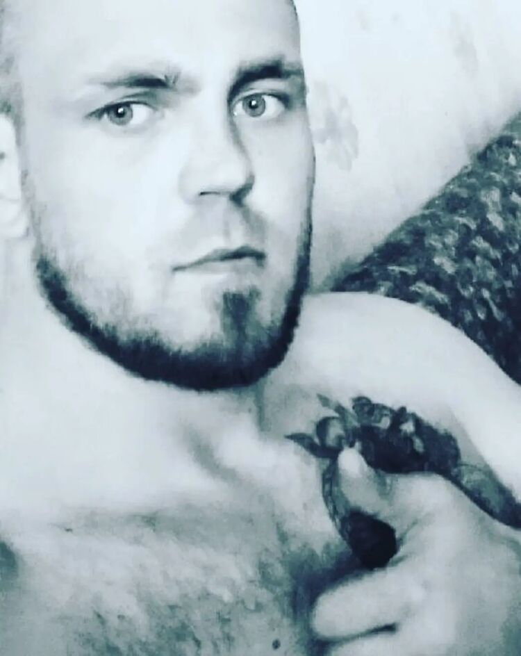  48837785  , 35 ,    