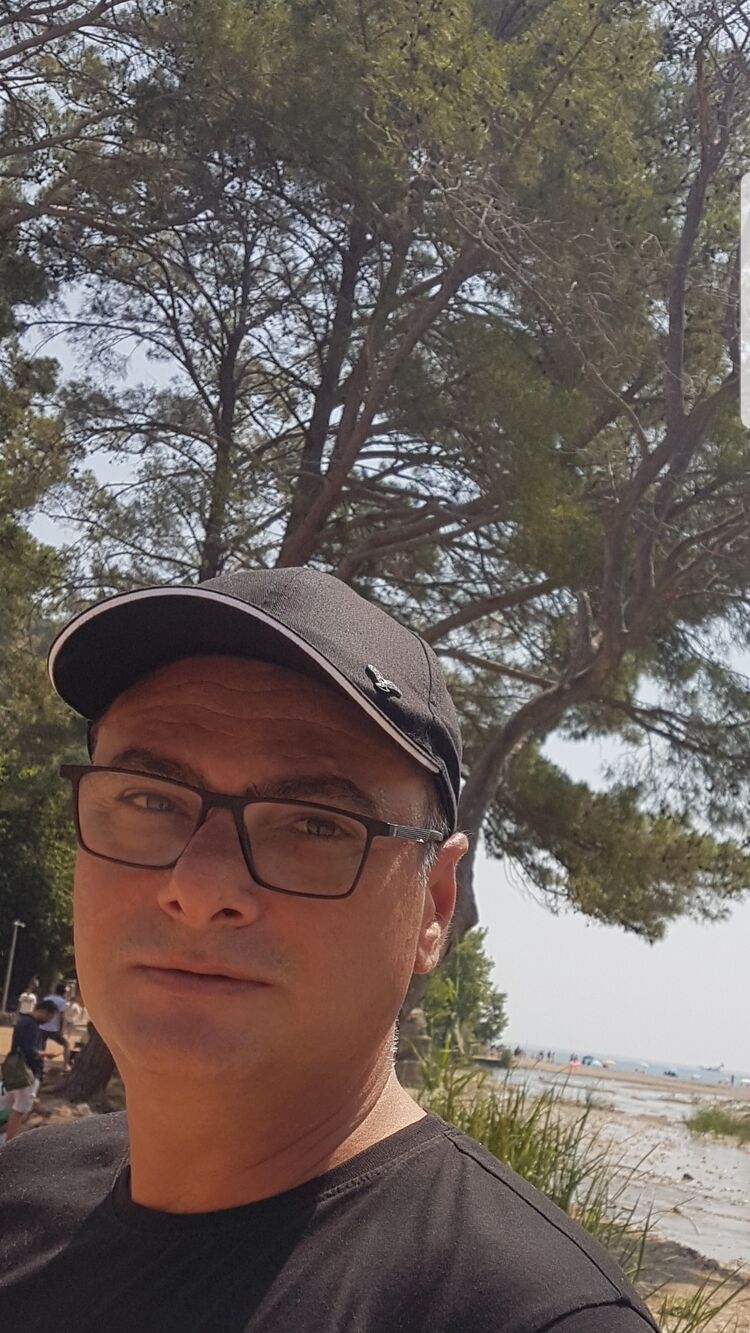  ,   Taner, 44 ,   ,   