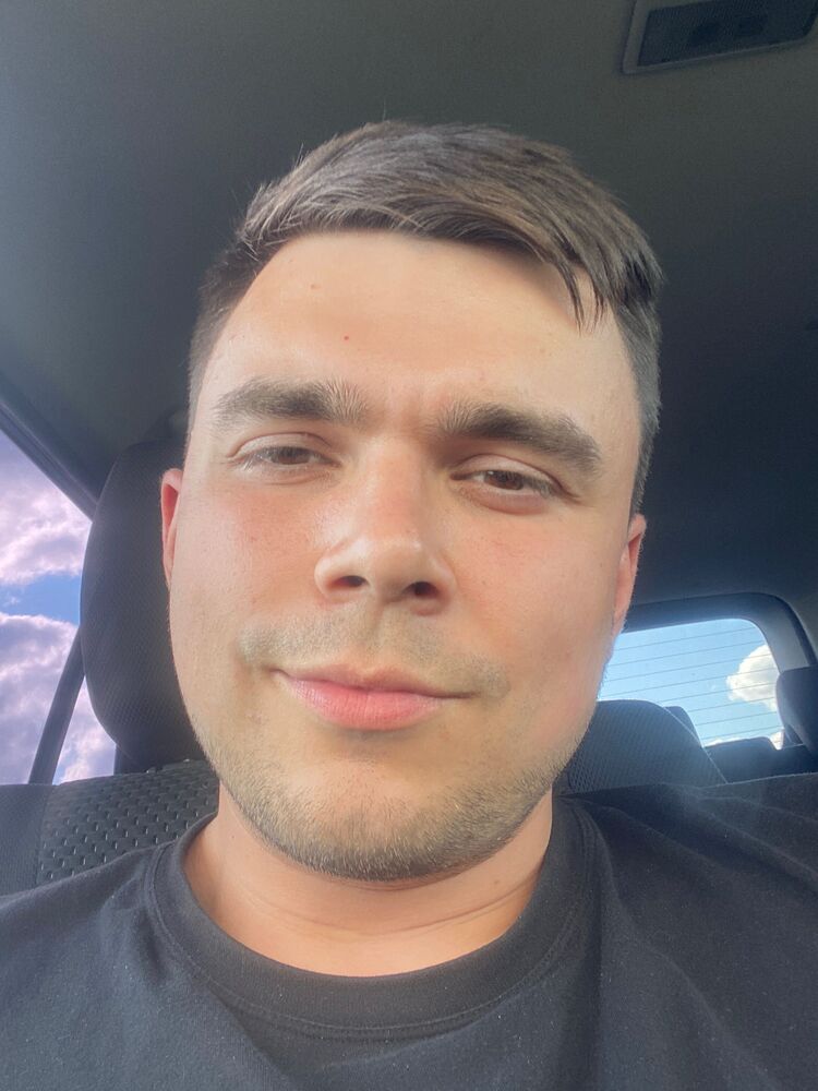  37073675  , 32 ,    