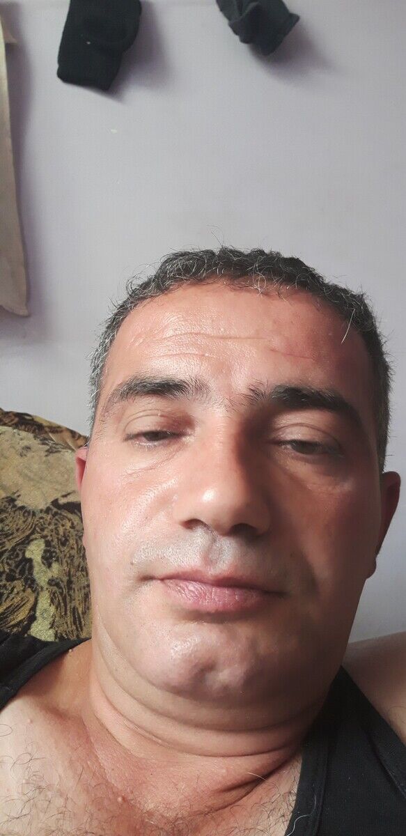  ,   Kamal, 47 ,   ,   , c 