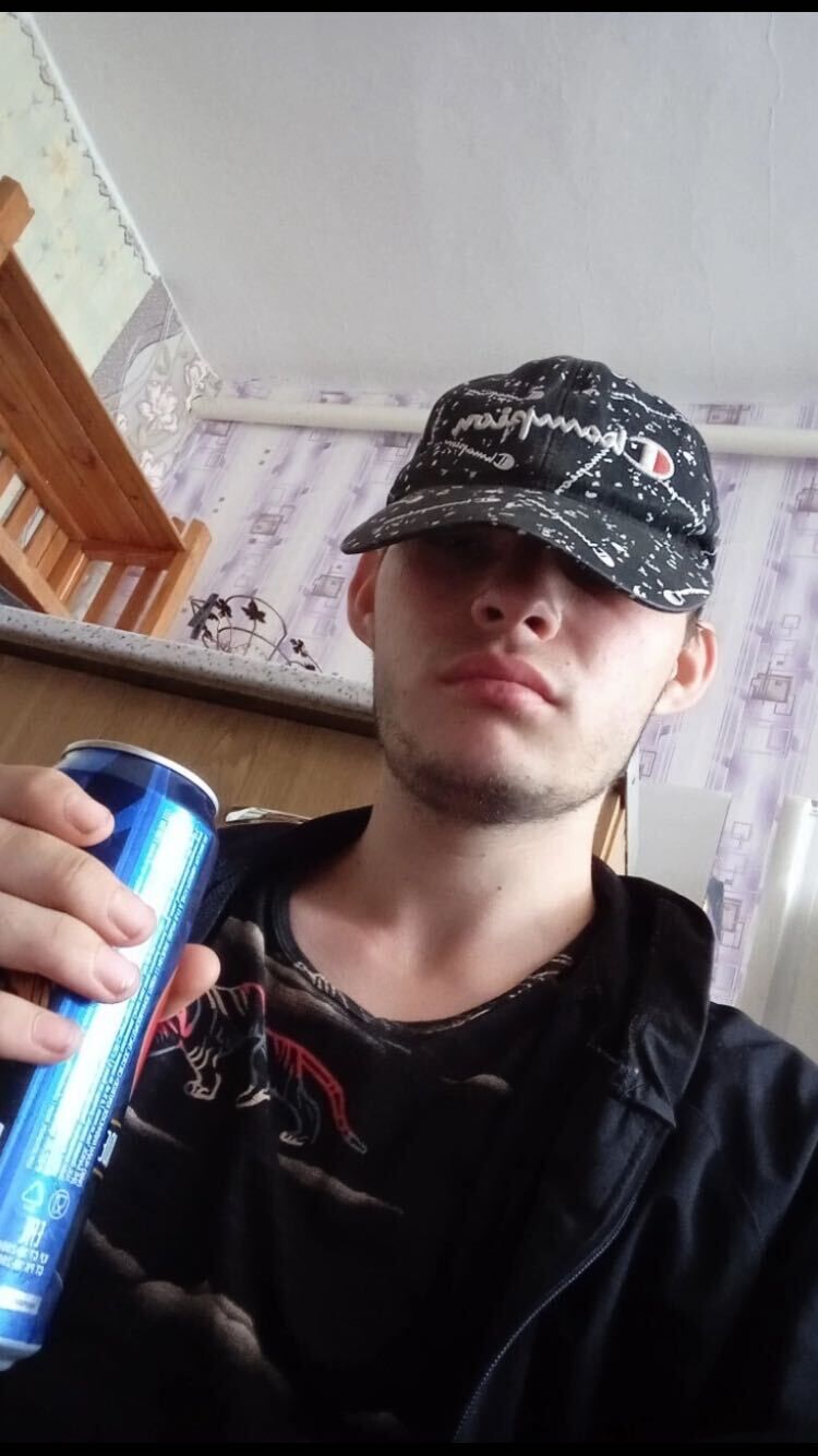  ,   Maksim, 21 ,   ,   , c , 
