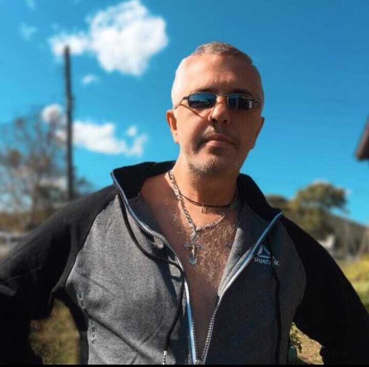  26493555  Pavel, 54 ,    