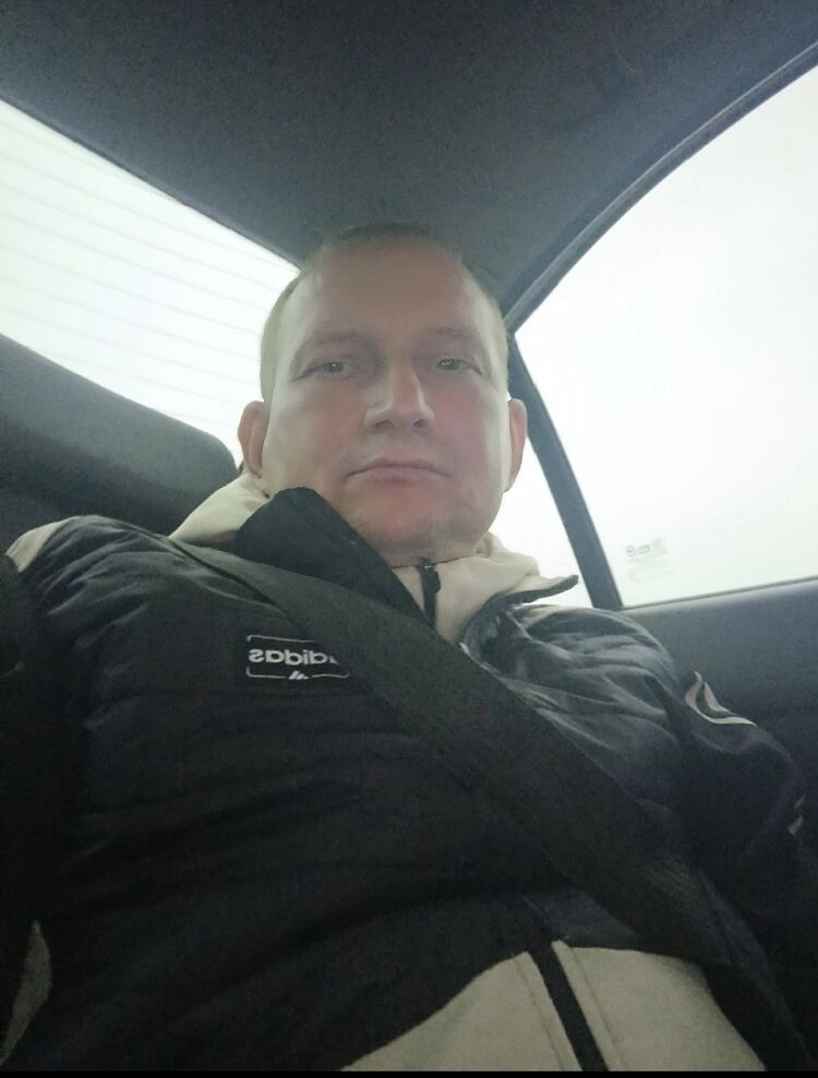  48130695  , 39 ,    