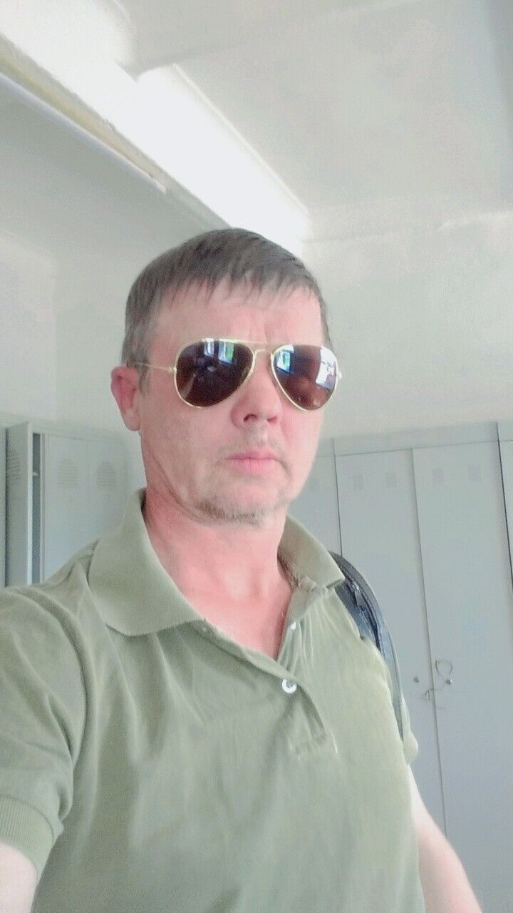  39378855  , 48 ,    