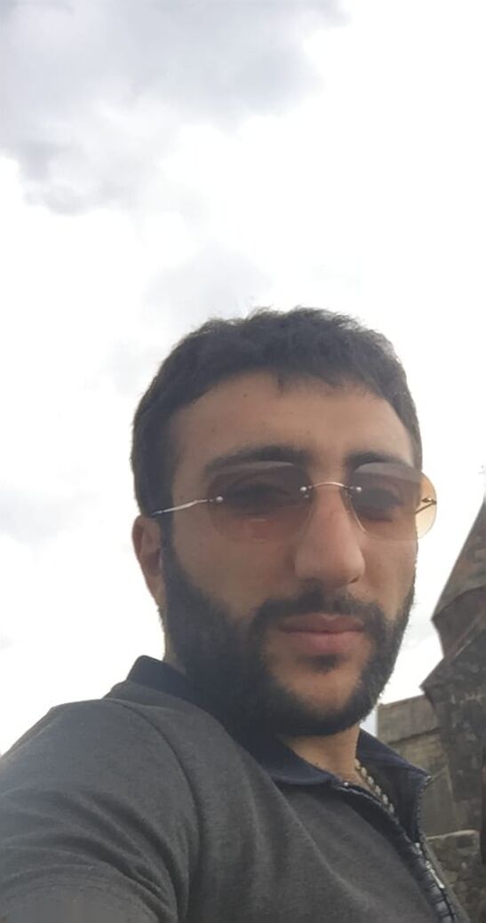  -,   Alik, 27 ,   ,   