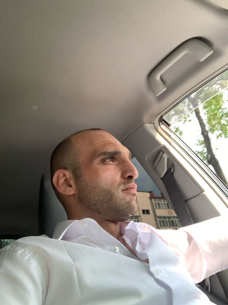  24623885  Garik, 37 ,    