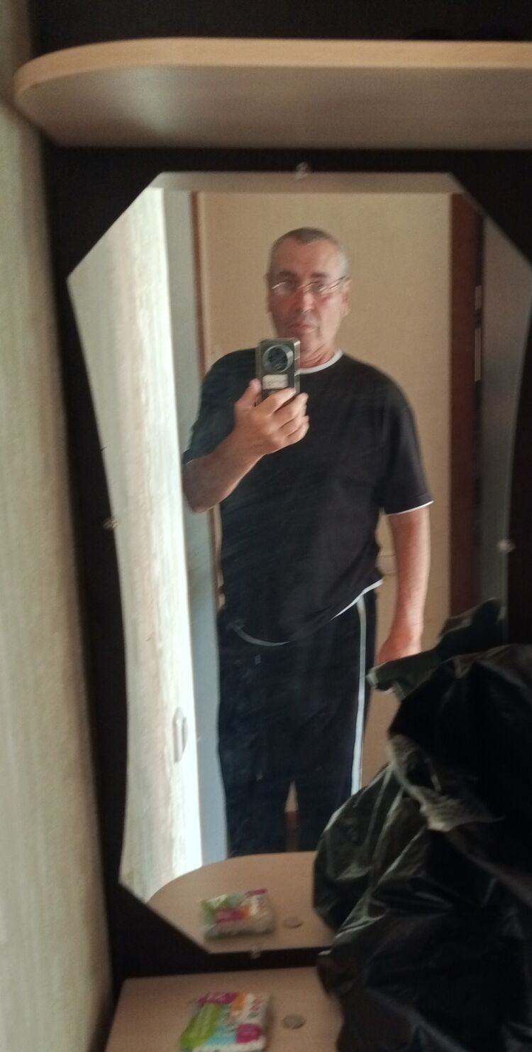  53815925  , 58 ,    