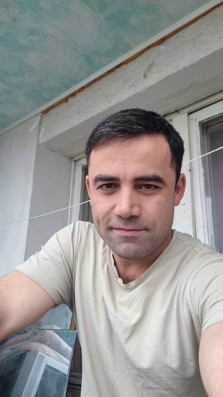  54570585  Toha, 34 ,    