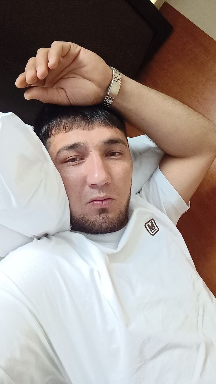  44697145  , 27 ,     