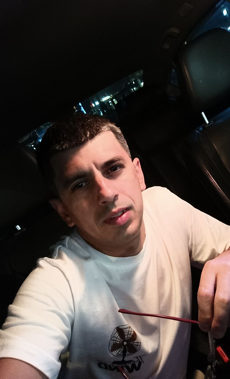 51444865  , 37 ,    