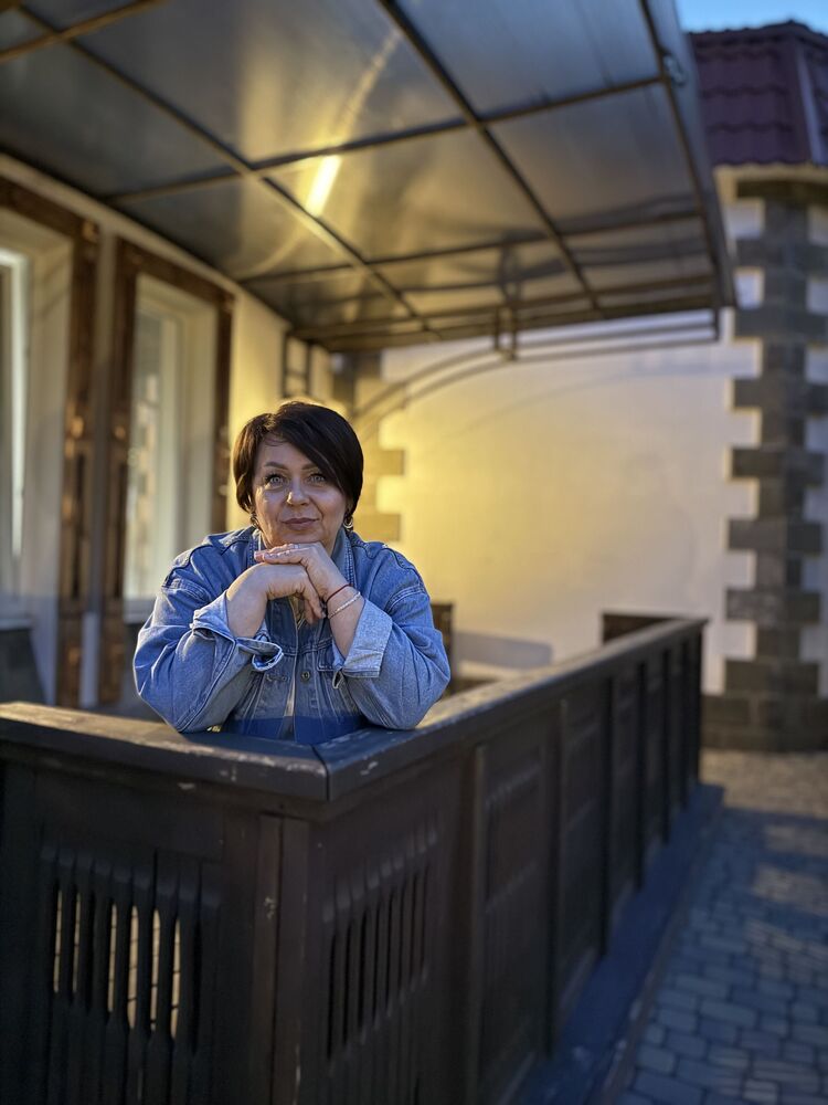  53071975  , 51 ,    --