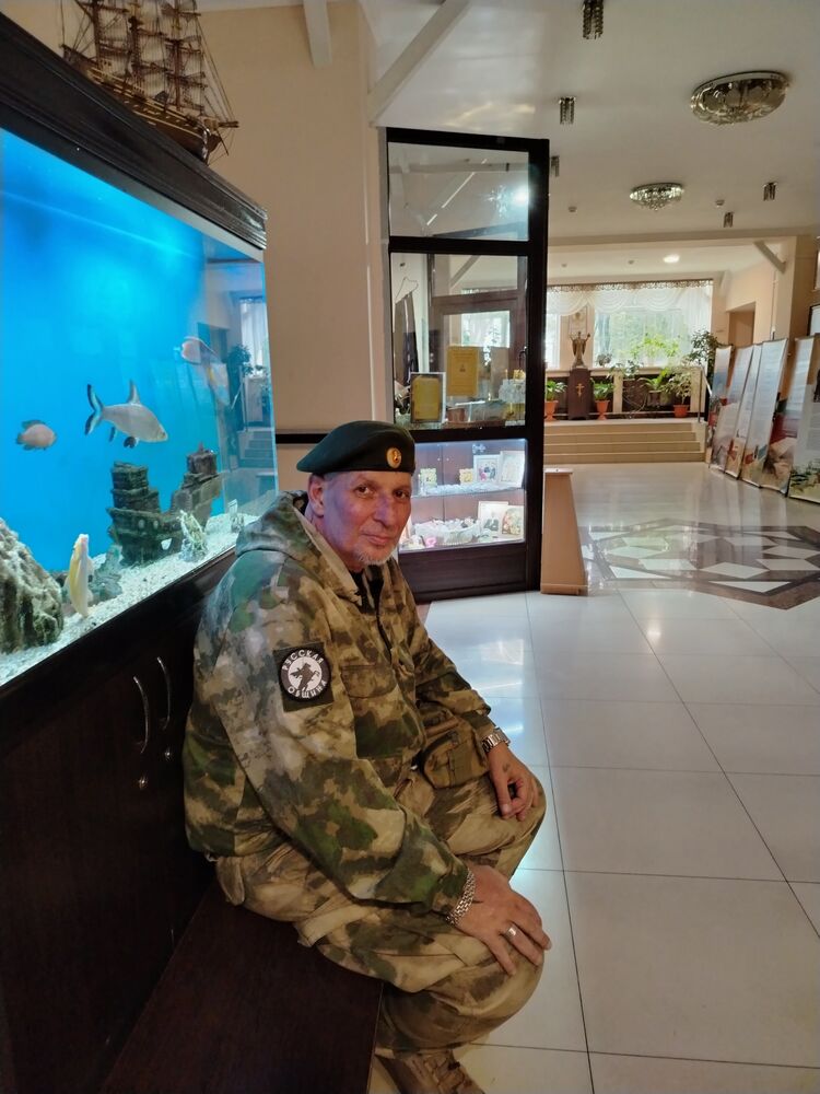  54142735  , 51 ,    -