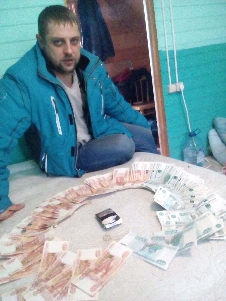  7497985  , 42 ,    