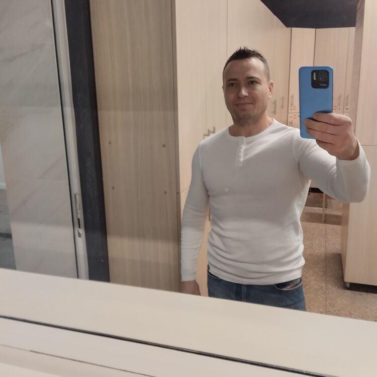  Leisnig,   Maik, 42 ,   ,   , 