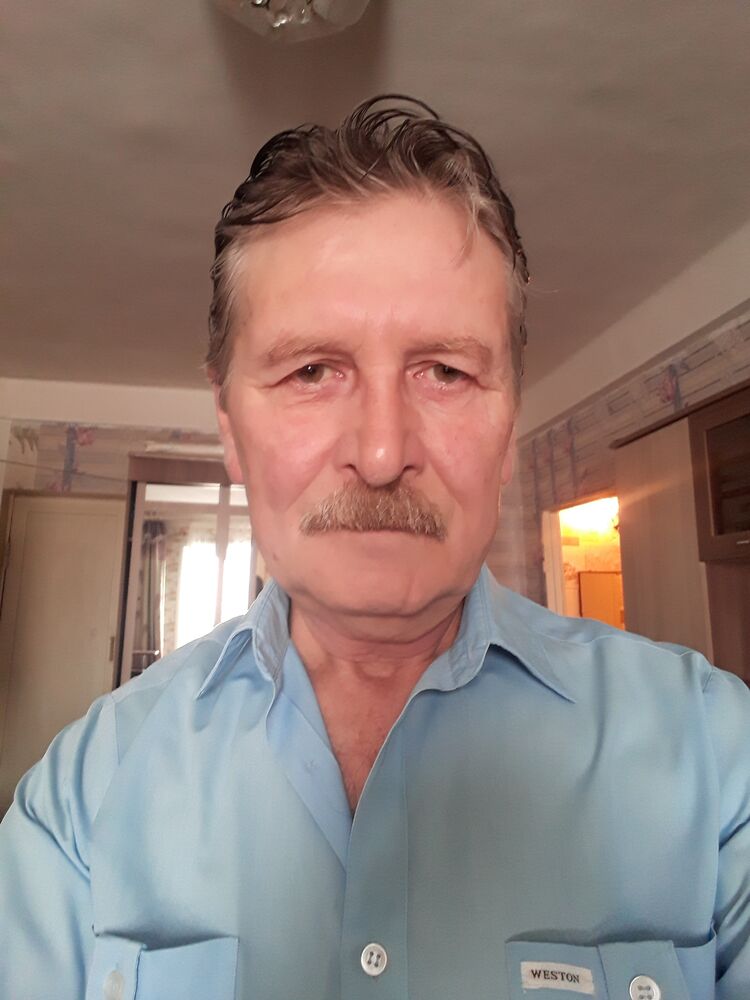  32080905  SERGEJ, 64 ,    