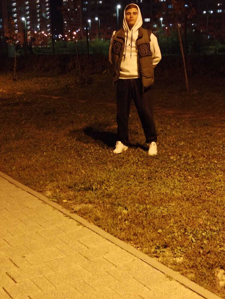  ,   Vitalyi, 23 ,   ,   