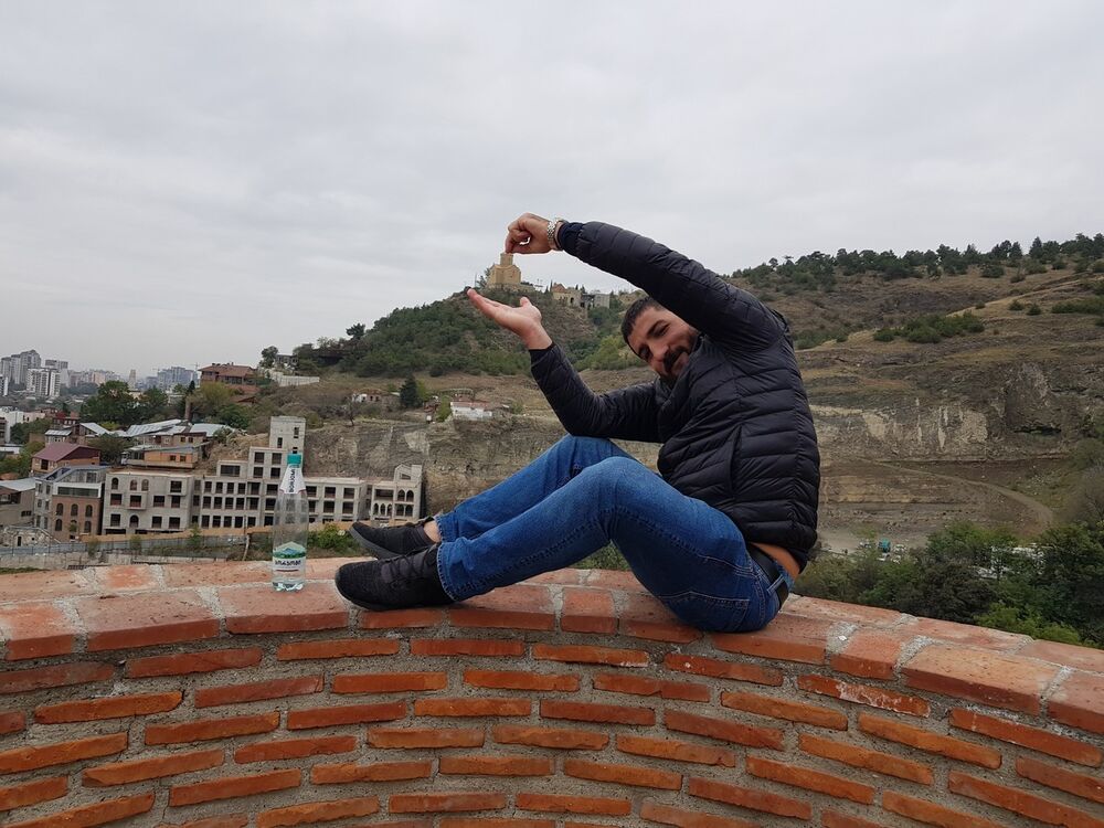  18908535  Giorgi, 33 ,    