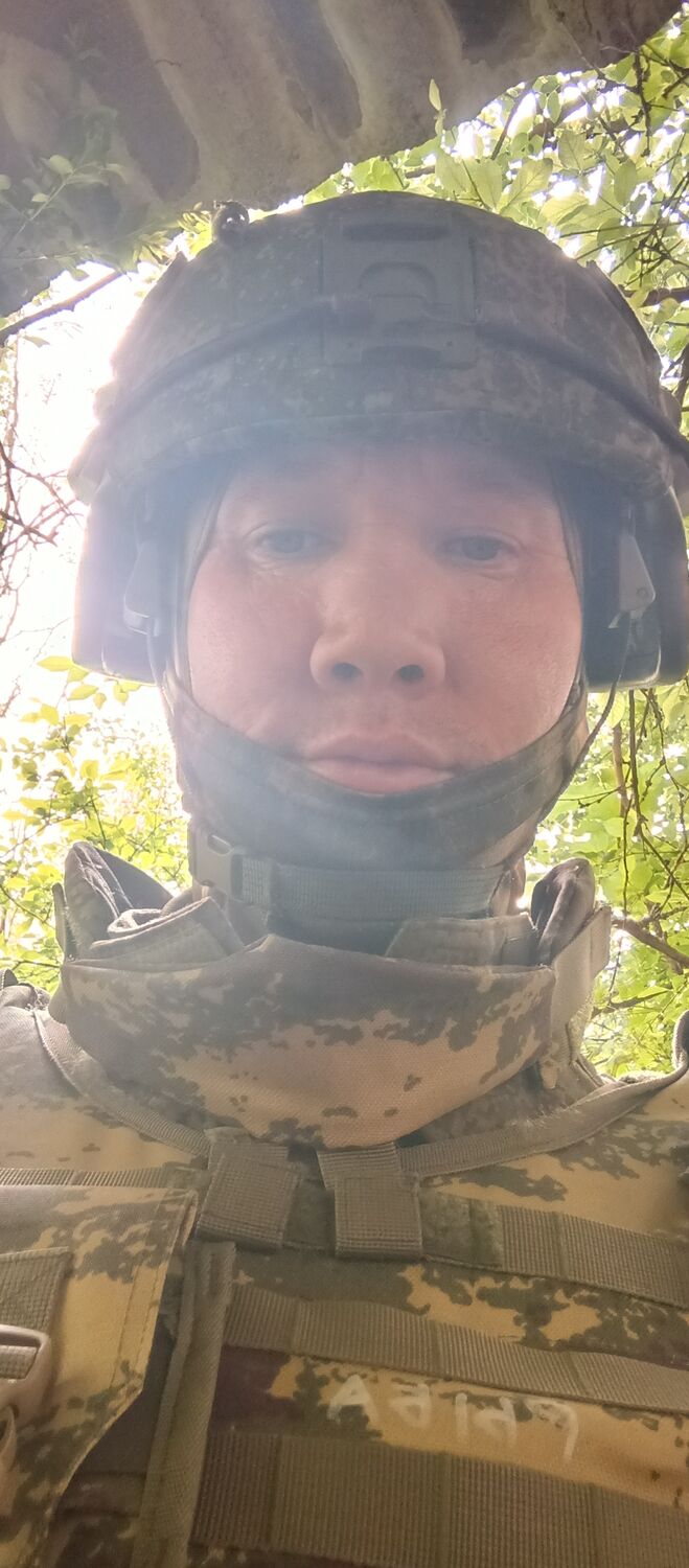 ���� 44552975 ������� VIKTOR, 40 ���, ���� ���������� � �����������