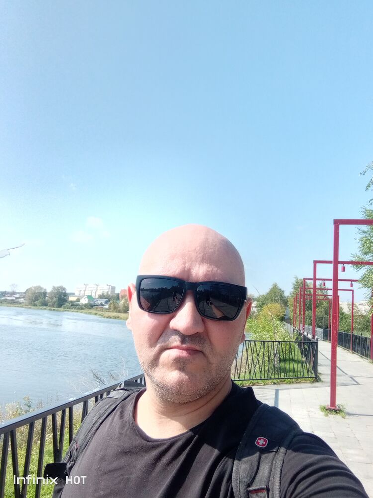  49806105  Igor, 45 ,    